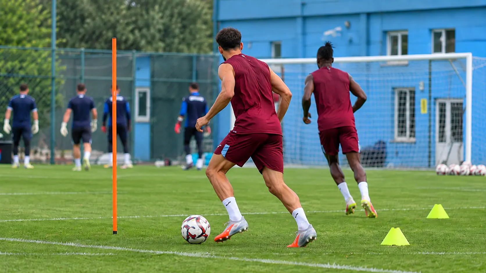 Trabzonspor forvetleri Paul Onuachu ve Franculino Dju